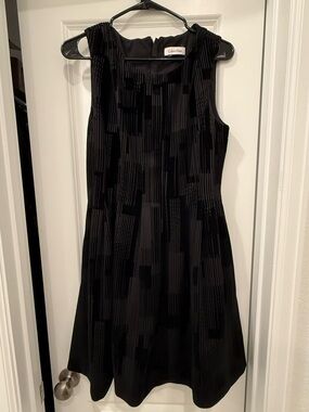 Calvin Klein Black Sleeveless Textured A-Line Midi Dress